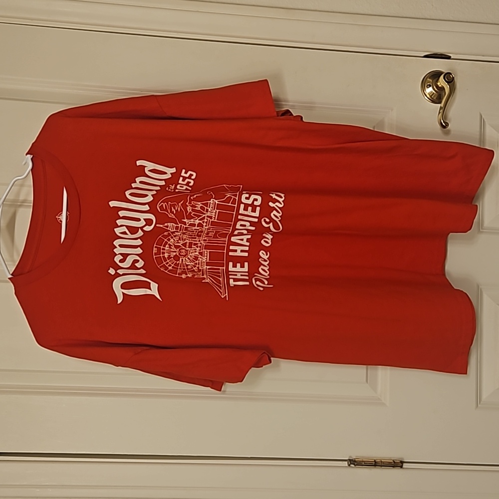 Disneyland Red Short Sleeve Tee, 2X